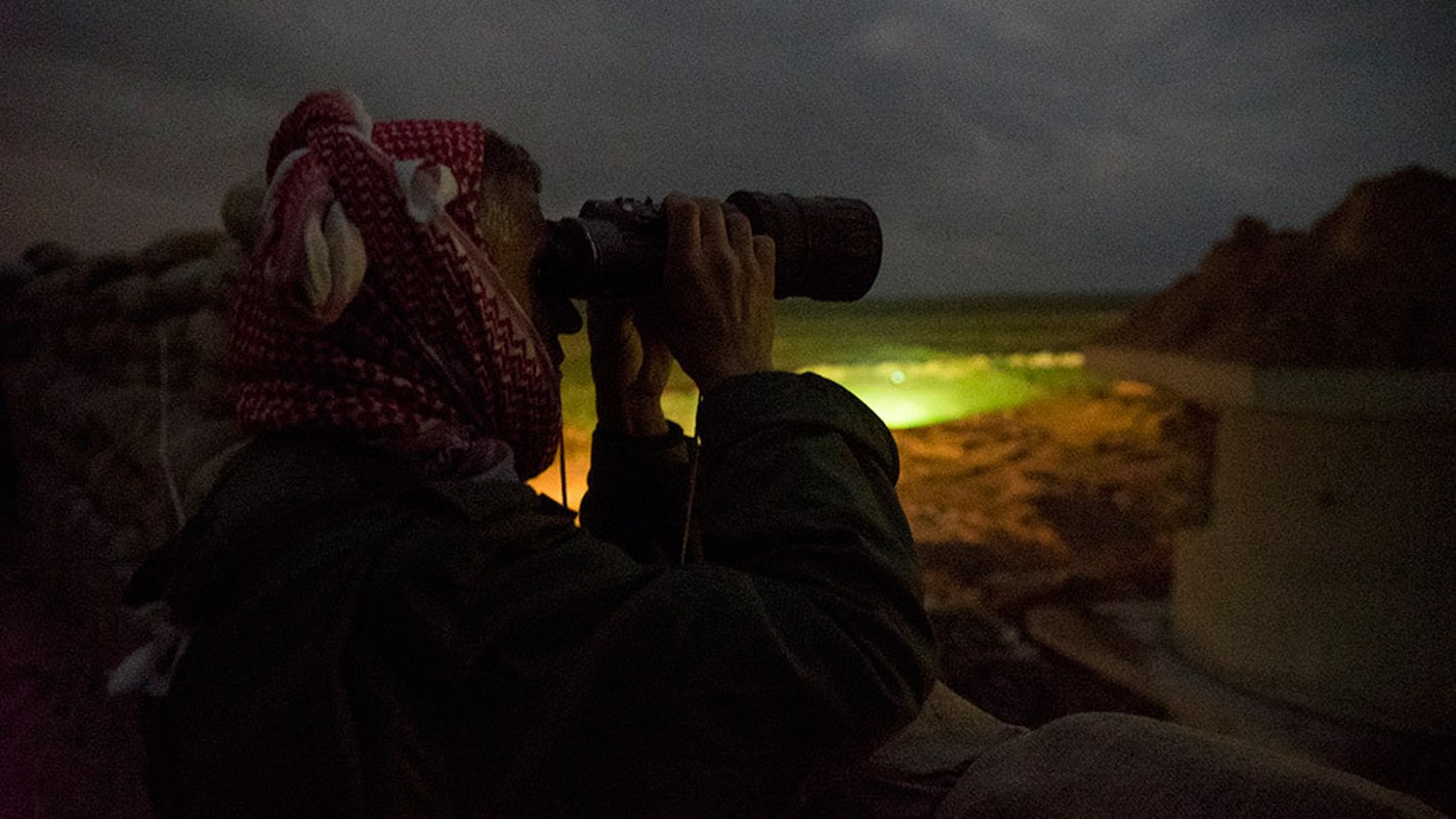 Chien binh Peshmerga tren mat tran chong phien quan IS-Hinh-6